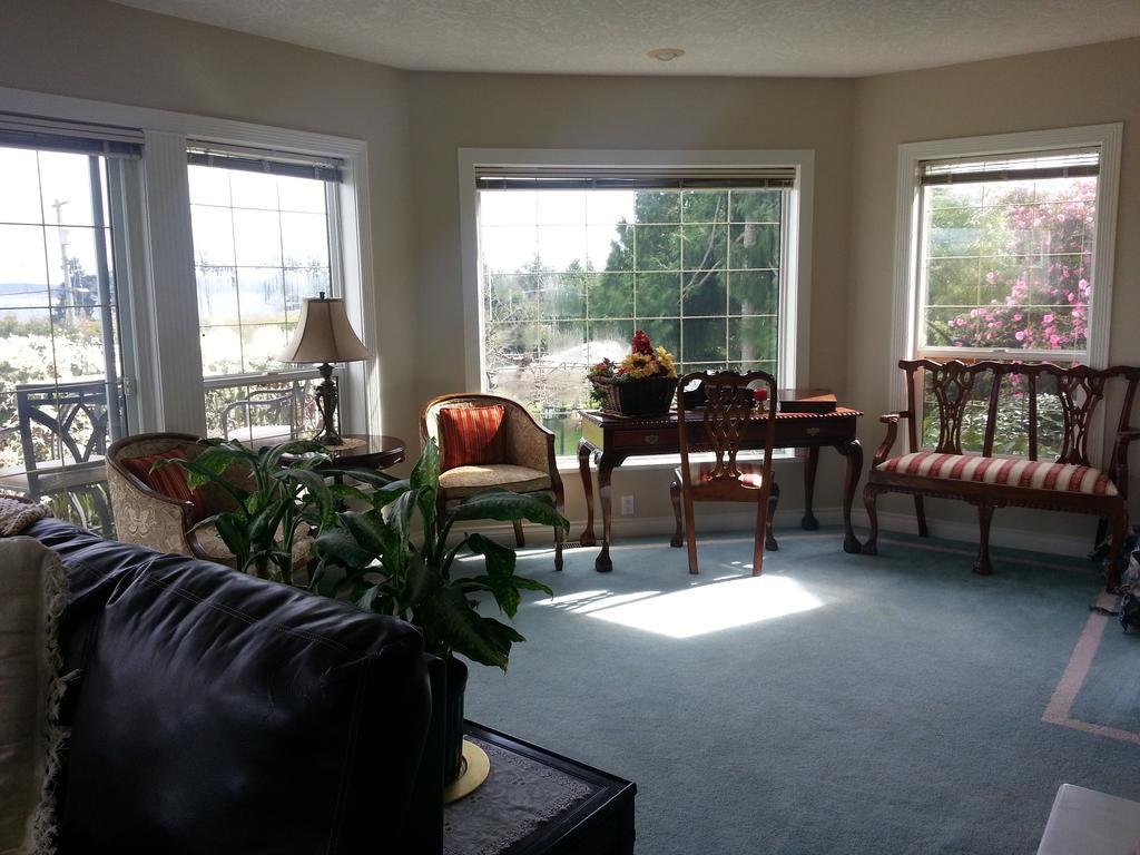 By The Sea Bnb, Sidney Victoria Bc Extérieur photo