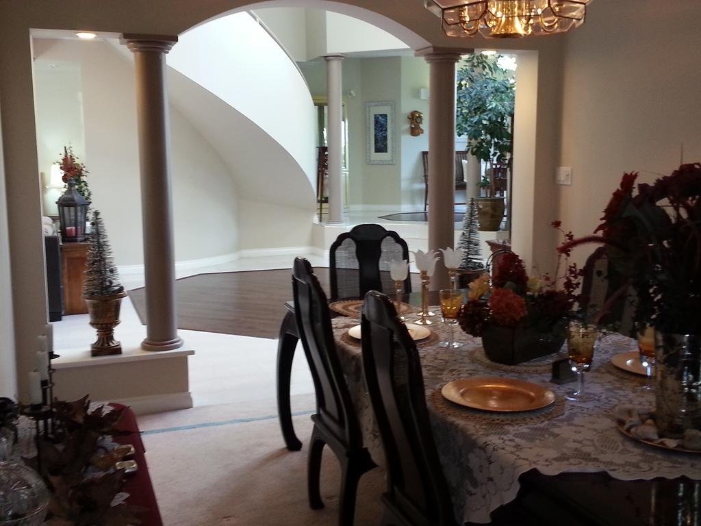 By The Sea Bnb, Sidney Victoria Bc Extérieur photo