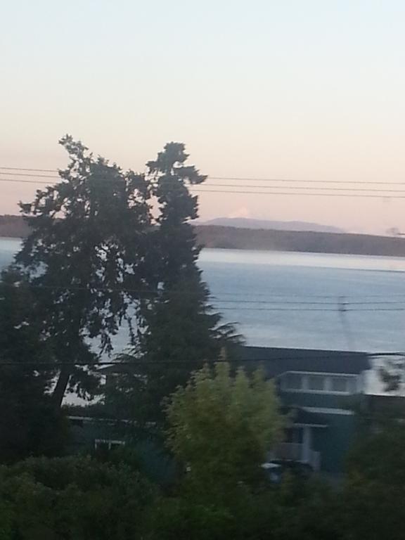 By The Sea Bnb, Sidney Victoria Bc Extérieur photo