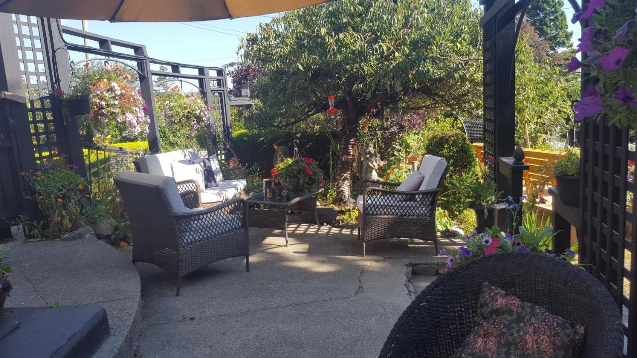 By The Sea Bnb, Sidney Victoria Bc Extérieur photo