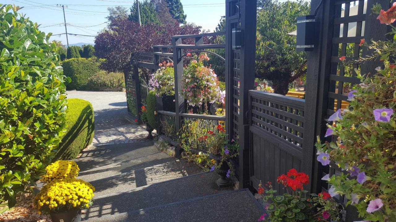 By The Sea Bnb, Sidney Victoria Bc Extérieur photo