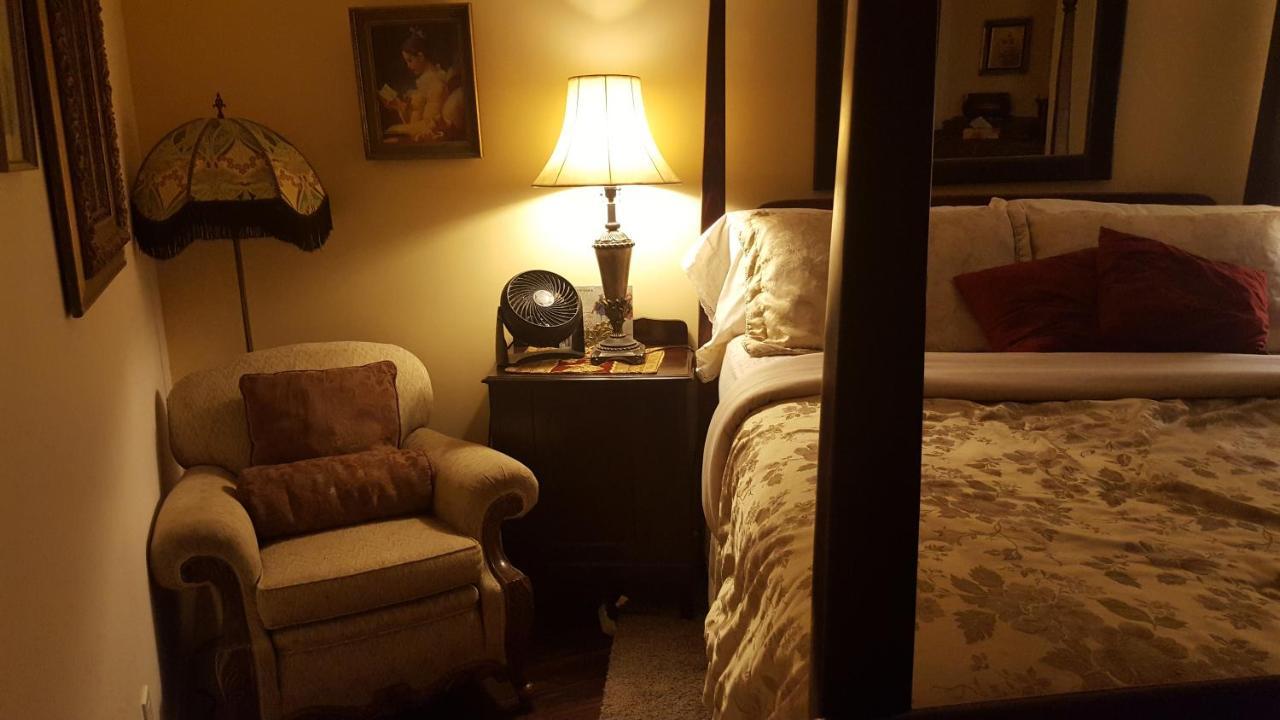 By The Sea Bnb, Sidney Victoria Bc Extérieur photo